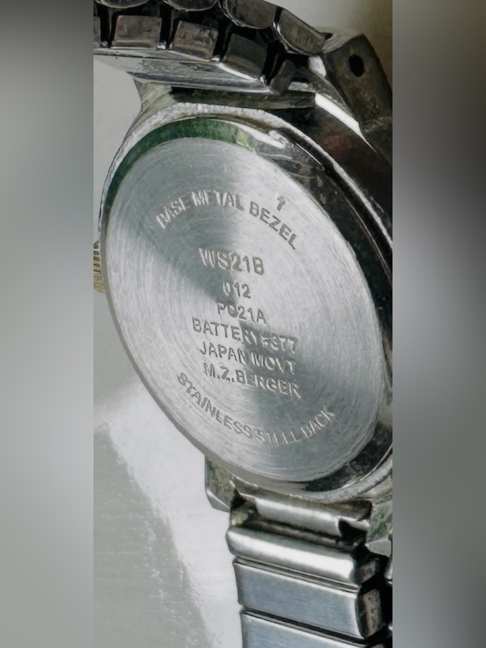 Classic Silver Women's Analog Watch with Stretch Band*M.Z. Berger*Quartz*